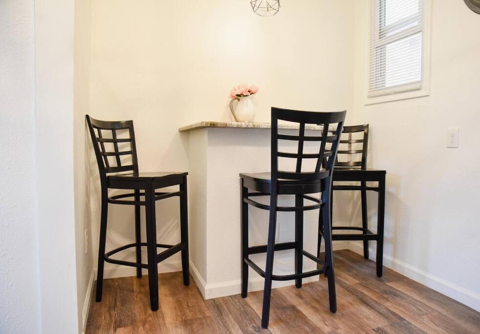 Perfect Pittsburgh Home Close To City & Airport Zewnętrze zdjęcie