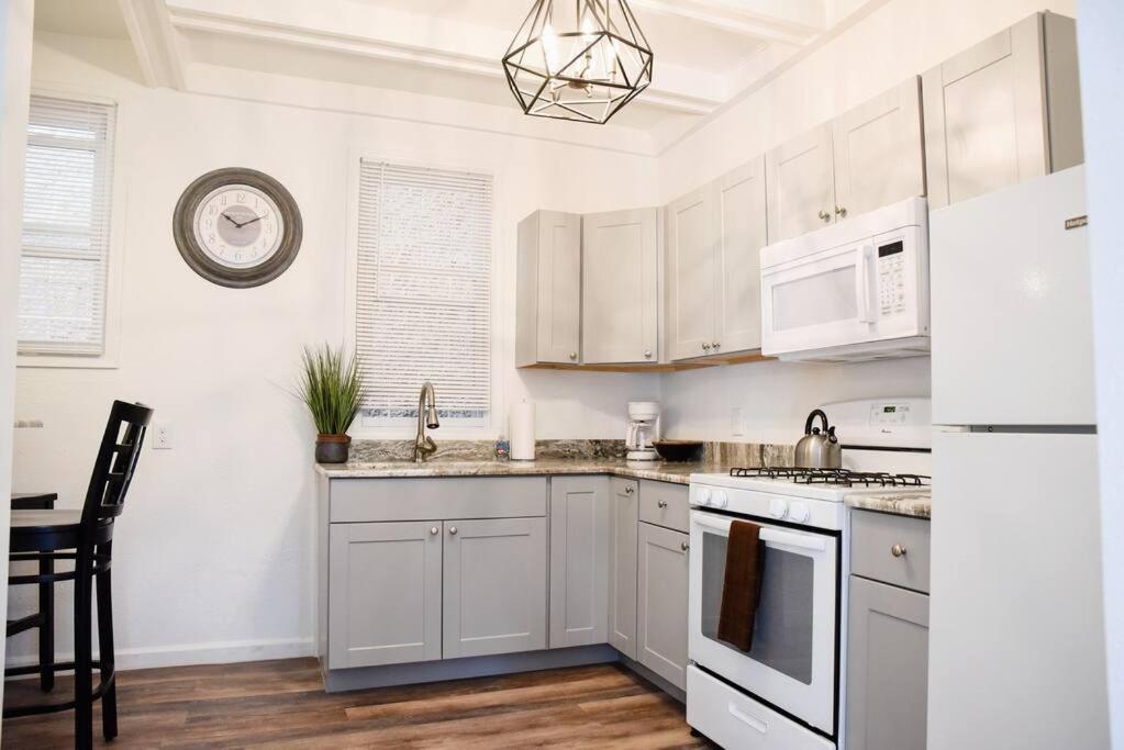 Perfect Pittsburgh Home Close To City & Airport Zewnętrze zdjęcie